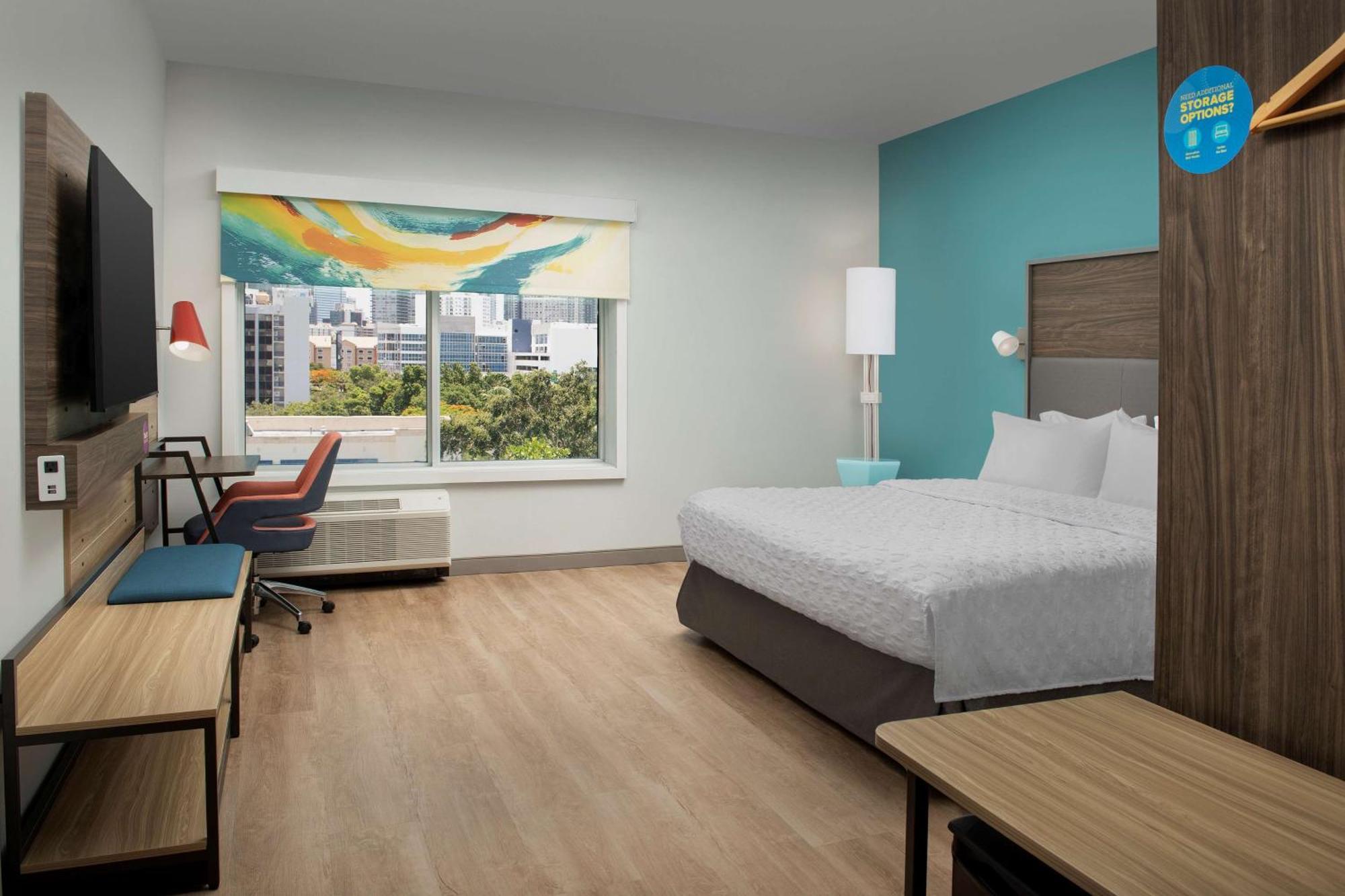 ホテル Tru By Hilton Miami West Brickell エクステリア 写真
