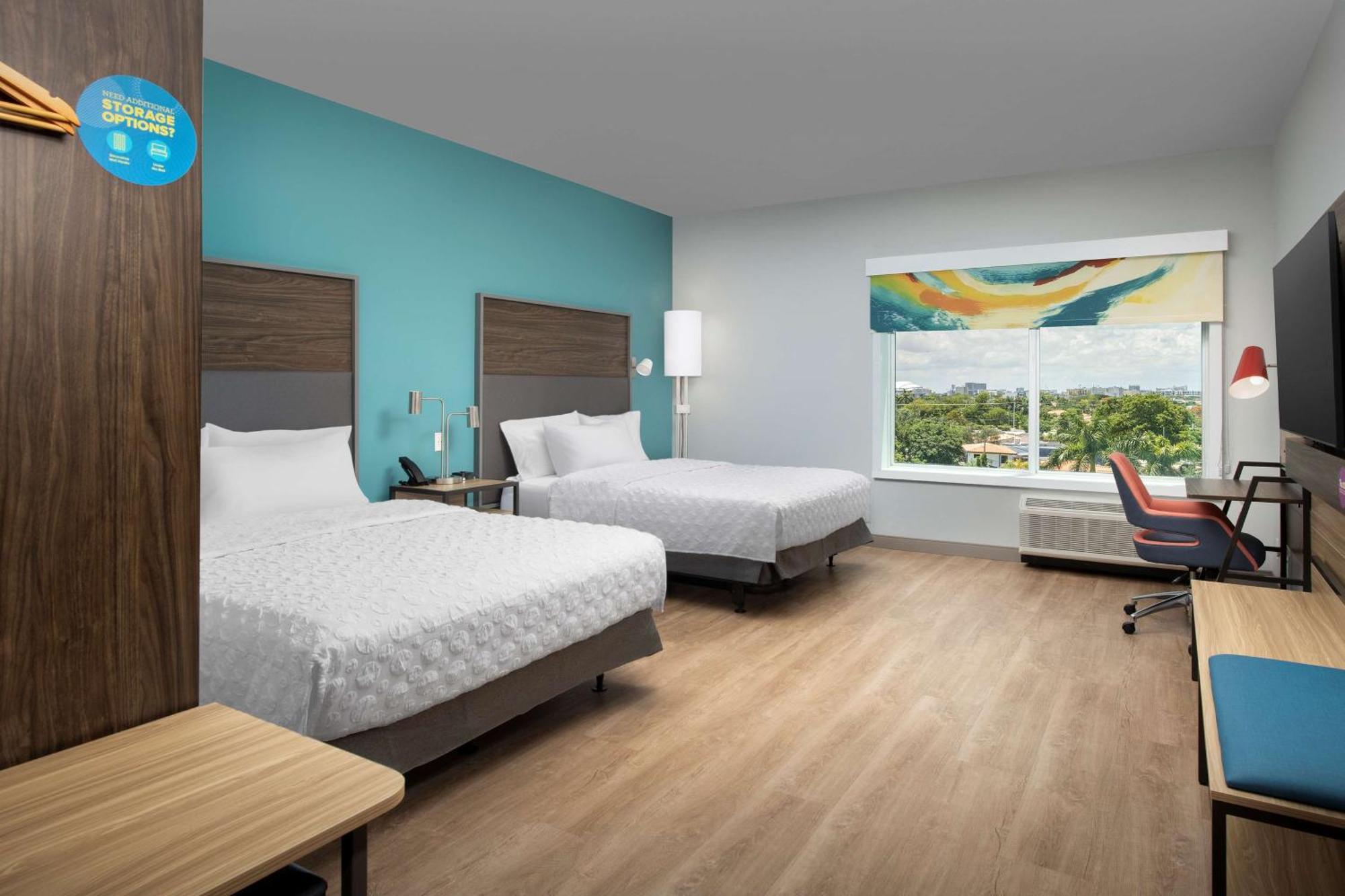 ホテル Tru By Hilton Miami West Brickell エクステリア 写真