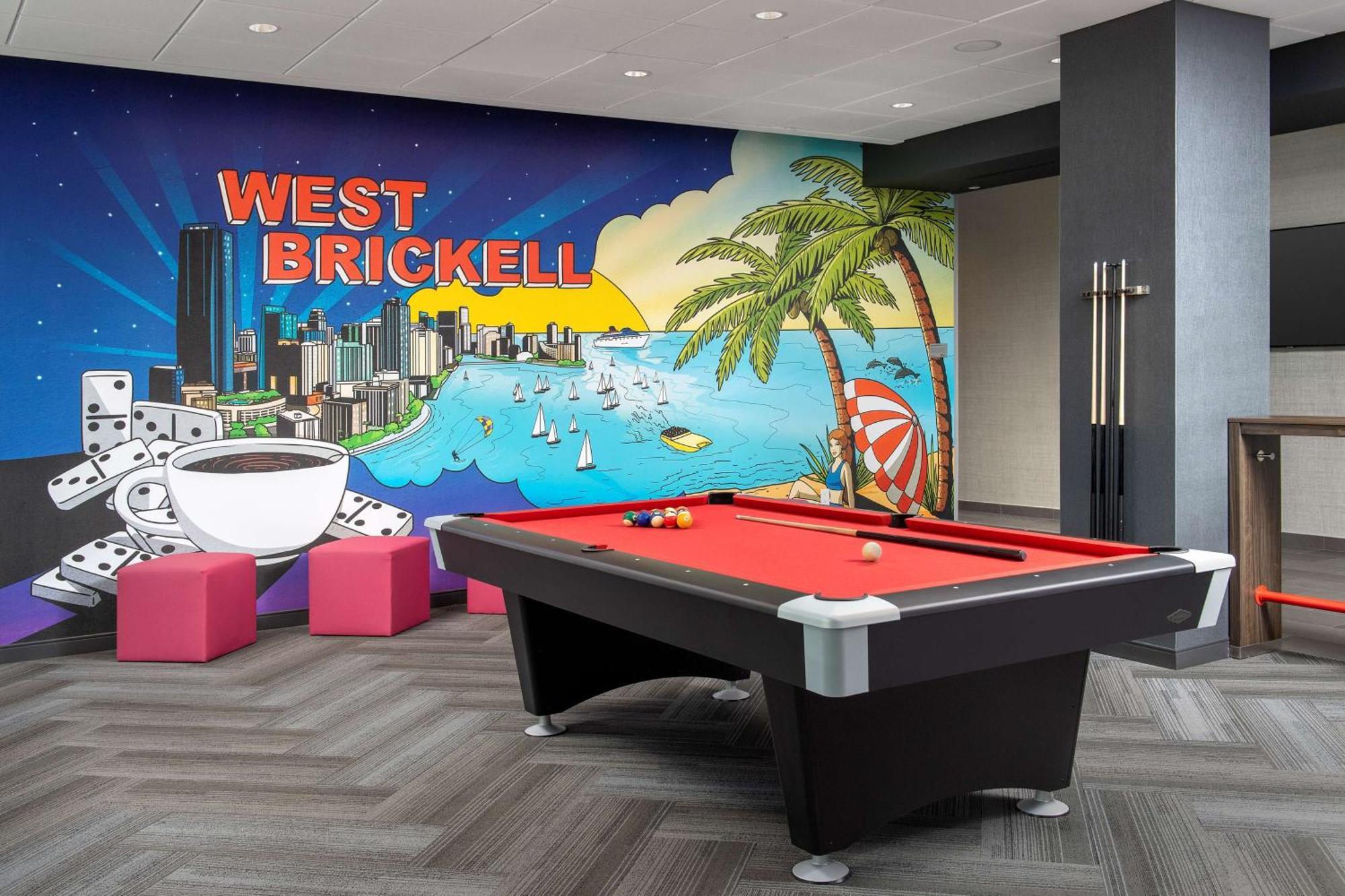 ホテル Tru By Hilton Miami West Brickell エクステリア 写真